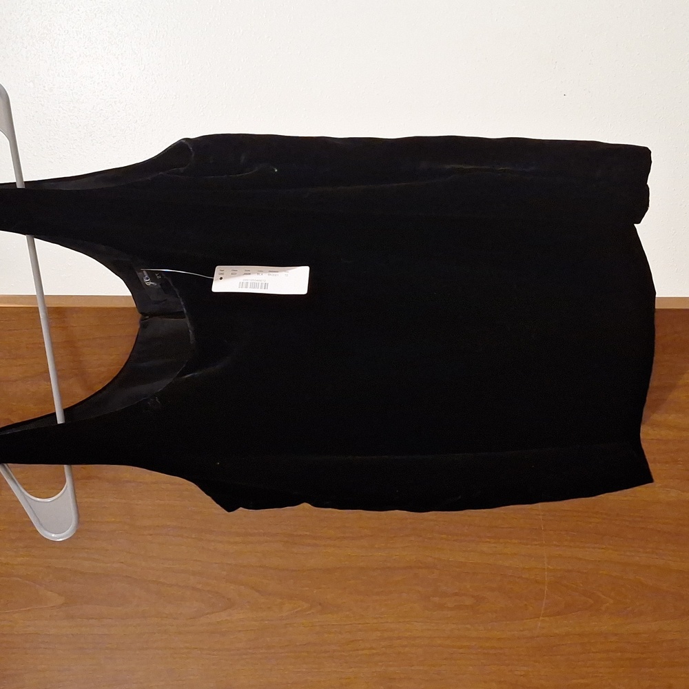 J crew nwt 2t velvet tank